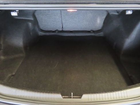 Used 2023 Chevrolet Malibu LT FWD image 32