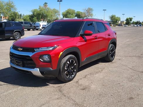 Used 2021 Chevrolet TrailBlazer LT AWD/4WD image 4