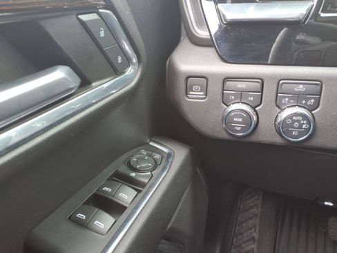 Used 2023 GMC Sierra 1500 Elevation AWD/4WD image 27