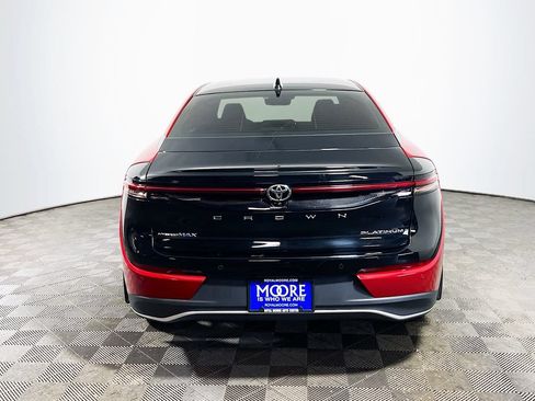 Certified 2023 Toyota Crown Platinum AWD/4WD image 6