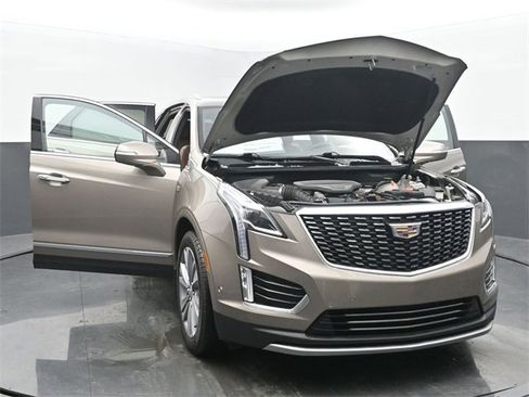 Certified 2023 Cadillac XT5 Premium Luxury w/ Technology Package image 54