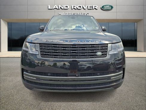 New 2025 Land Rover Range Rover SE AWD/4WD image 2