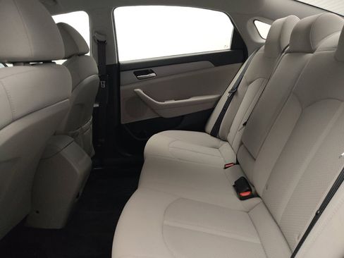 Used 2019 Hyundai Sonata ECO image 18