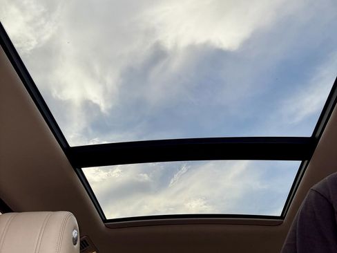 Used 2016 Land Rover Range Rover Long Wheelbase Supercharged image 63