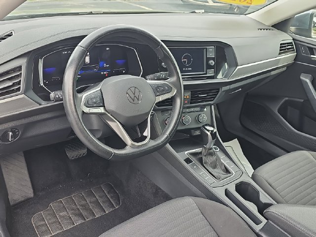 Used 2024 Volkswagen Jetta S FWD image 16