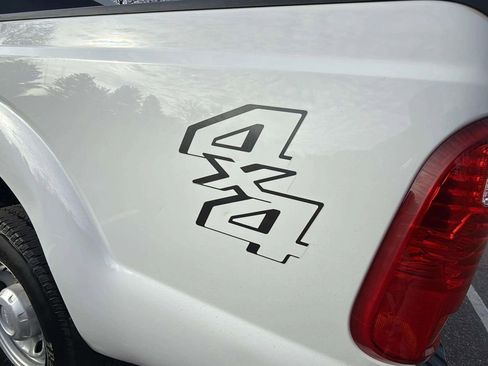 Used 2016 Ford F250 XL w/ Power Equipment Group image 20