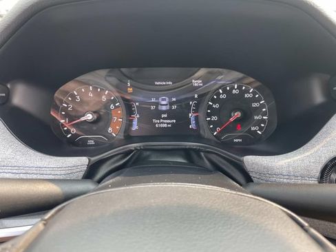 Used 2024 Jeep Compass Latitude AWD/4WD image 38