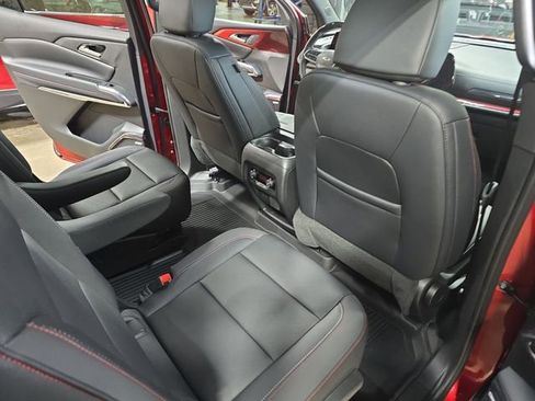 New 2026 Chevrolet Traverse Z71 w/ Enhanced Driving Package AWD/4WD image 14
