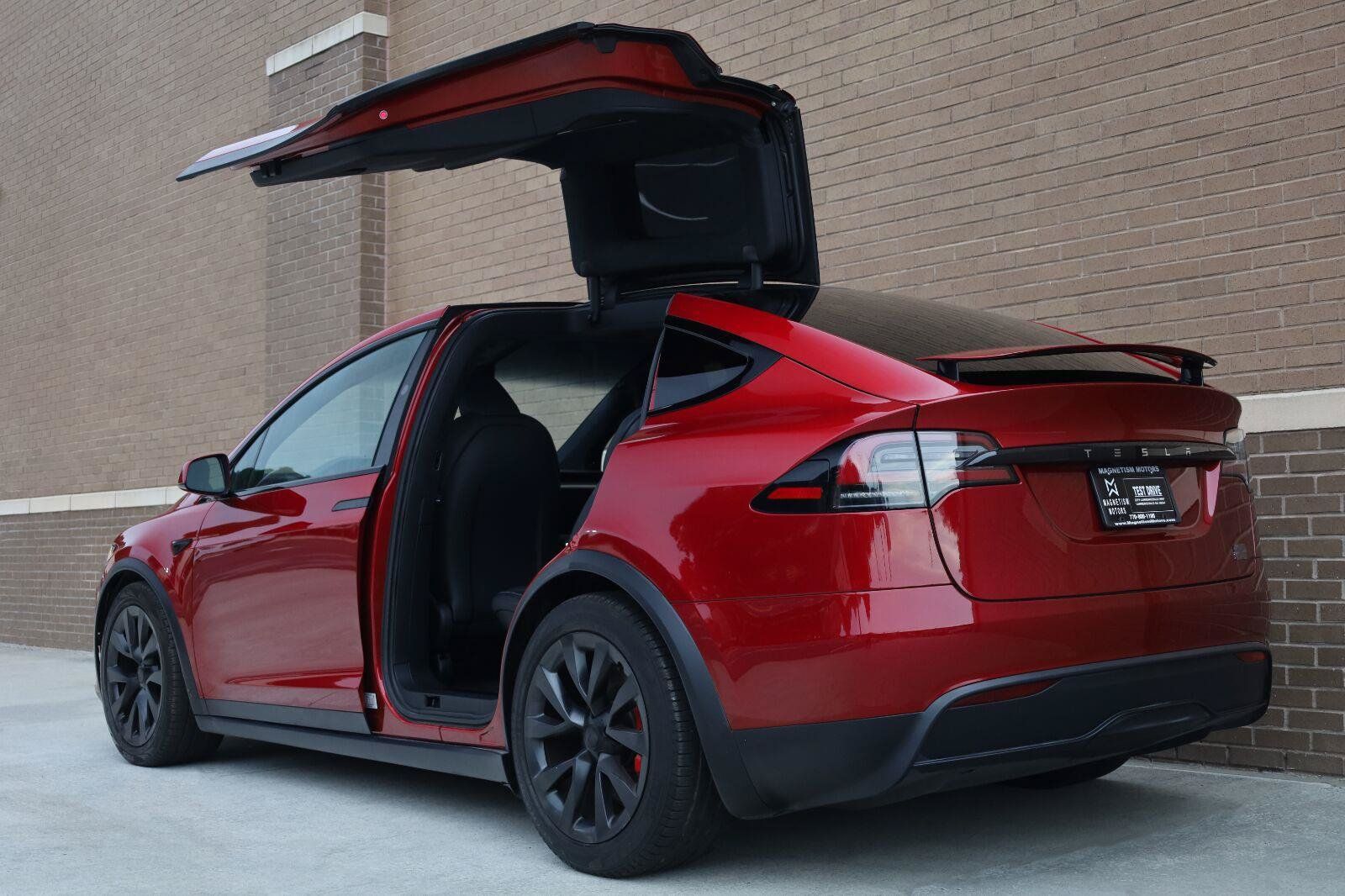 Used 2023 Tesla Model X Plaid AWD/4WD image 5