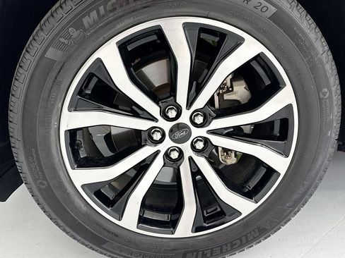 Used 2022 Ford Explorer ST-Line RWD image 29