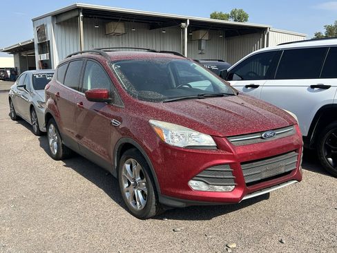 Used 2016 Ford Escape SE w/ SE Leather Comfort Package AWD/4WD image 4