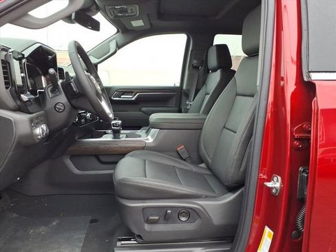New 2026 GMC Sierra 1500 SLT w/ SLT Premium Plus Package image 7