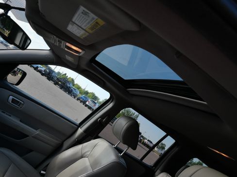 Used 2015 Honda Pilot EX-L image 18
