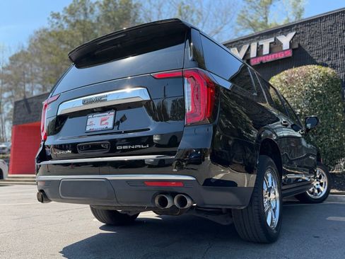 Used 2023 GMC Yukon XL Denali w/ Denali Reserve Package image 13