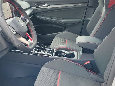 New 2026 Volkswagen GTI SE FWD image 18