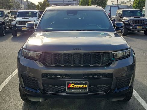 Used 2024 Jeep Grand Cherokee L Laredo AWD/4WD image 6