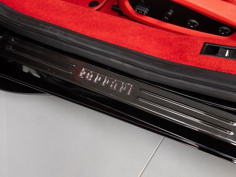 Certified 2021 Ferrari F8 Tributo image 54