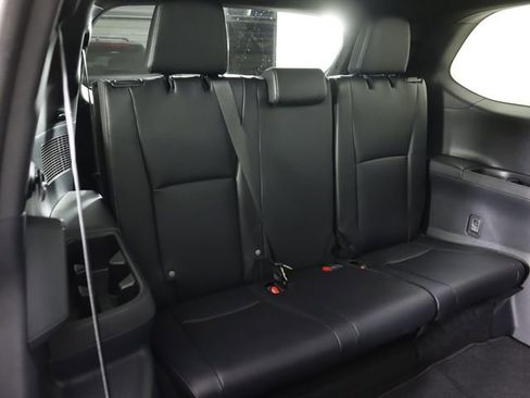 Used 2025 Toyota Grand Highlander AWD Hybrid image 24