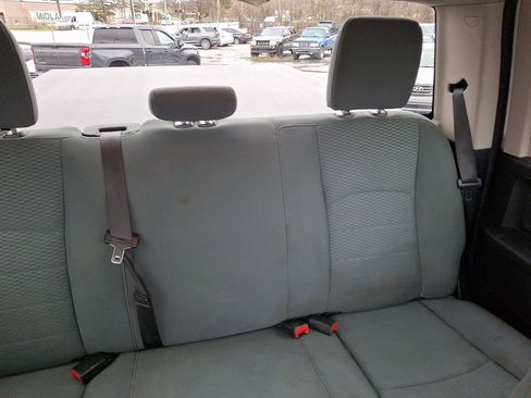 Used 2018 RAM 2500 Tradesman w/ Chrome Appearance Group image 20