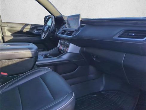 Used 2021 GMC Yukon SLT w/ SLT Luxury Package image 24
