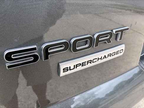 Used 2019 Land Rover Range Rover Sport Supercharged AWD/4WD image 10