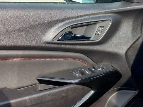 New 2026 Chevrolet Trax RS w/ Sunroof Package FWD image 23