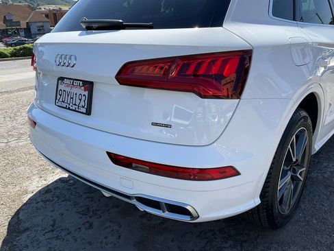 Used 2020 Audi Q5 e Premium w/ Convenience Package image 78