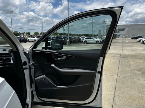 Used 2022 Audi Q7 3.0T Premium w/ Convenience Package image 27