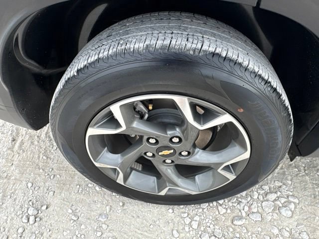 Used 2024 Chevrolet Trax LT w/ Driver Confidence Package FWD image 25