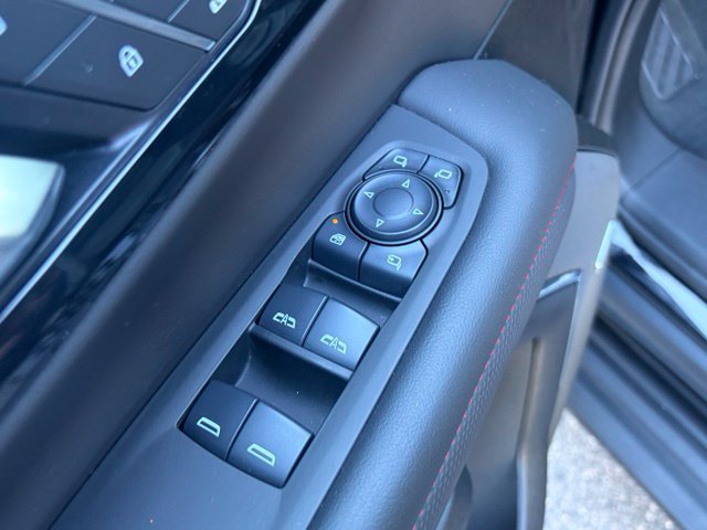 Used 2025 Chevrolet Tahoe RST w/ RST Capability Package AWD/4WD image 12