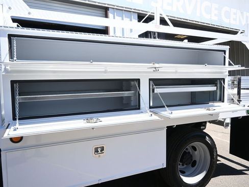 New 2025 Ford F450 XL w/ XL Chrome Package image 6