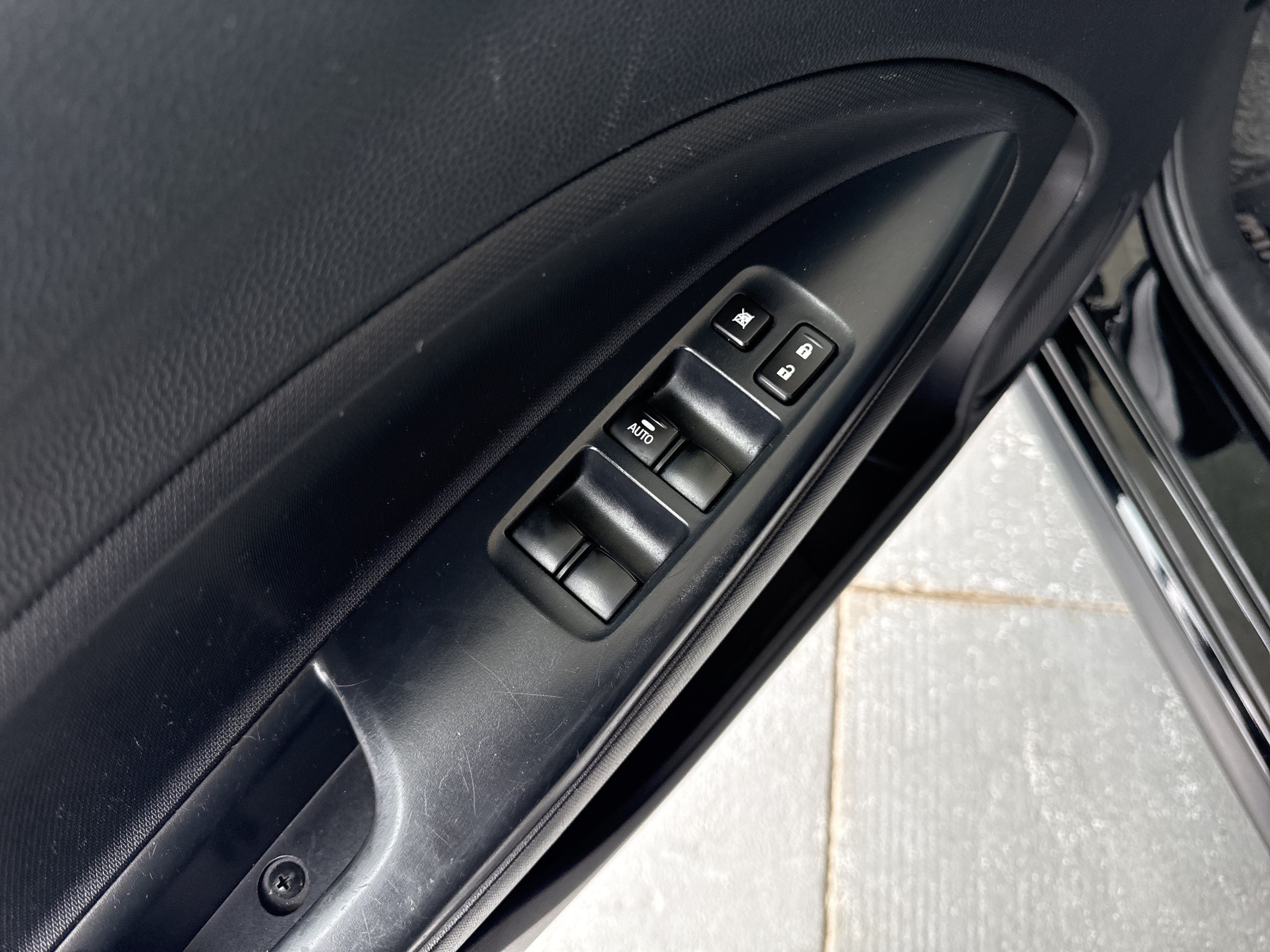 Used 2024 Mitsubishi Mirage ES FWD image 14