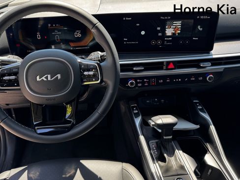 New 2025 Kia Sorento S w/ Panoramic Sunroof Package image 14