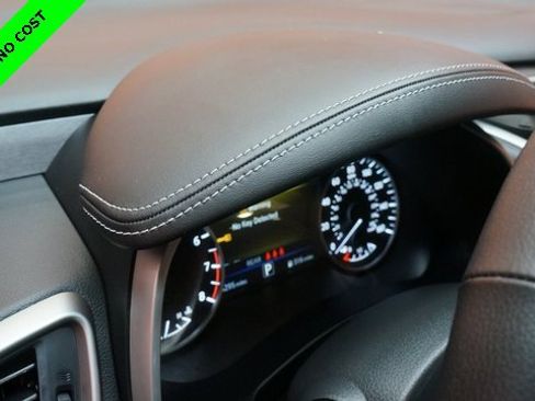 Used 2024 Nissan Murano SL image 13