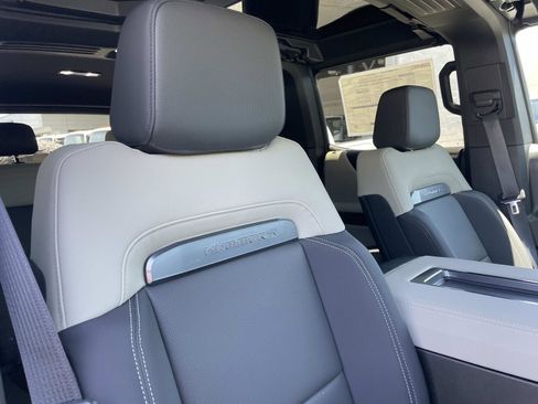 New 2026 GMC Hummer EV SUV AWD/4WD image 26