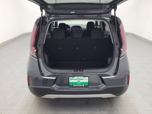 Used 2025 Kia Soul LX image 29
