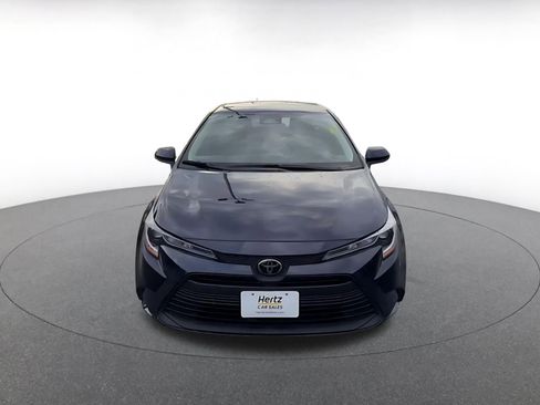 Used 2025 Toyota Corolla LE image 4