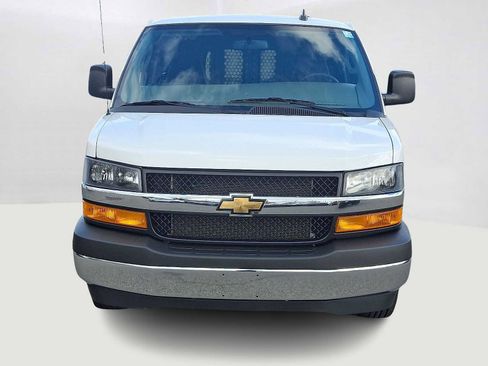 Used 2023 Chevrolet Express 2500 w/ Driver Convenience Package image 3