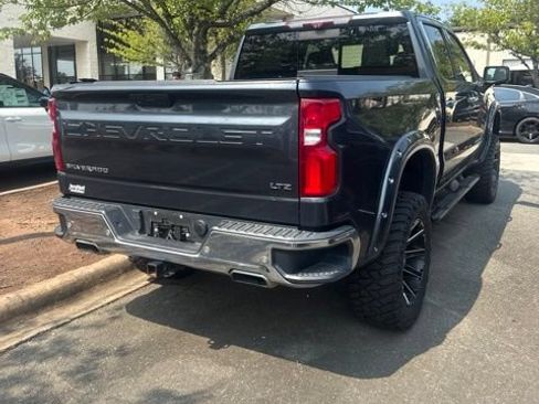Used 2020 Chevrolet Silverado 1500 LTZ w/ LTZ Premium Package AWD/4WD image 6