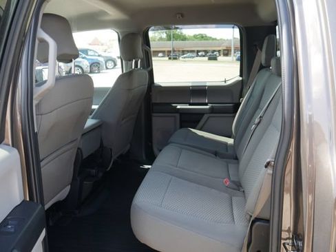Used 2017 Ford F150 XLT w/ Equipment Group 302A Luxury AWD/4WD image 24