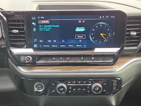 Certified 2024 Chevrolet Silverado 1500 LT image 26