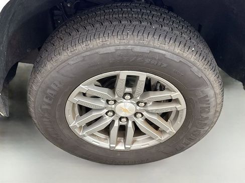 Used 2024 Chevrolet Colorado LT w/ LT Convenience Package image 33