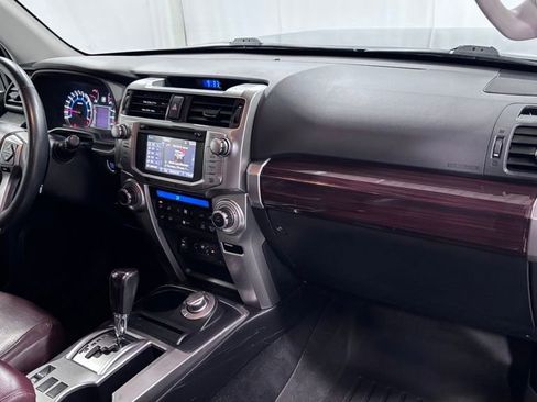Used 2015 Toyota 4Runner Limited AWD/4WD image 17