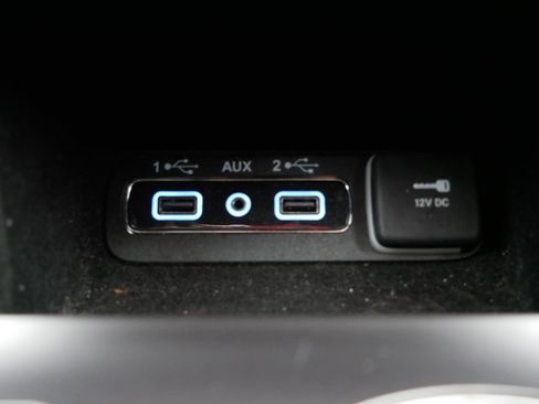 Used 2019 Jeep Grand Cherokee Limited X image 32