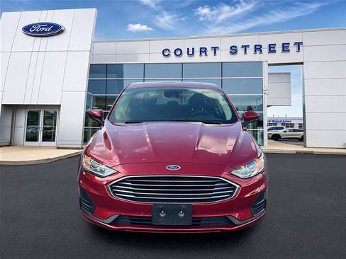 Certified 2020 Ford Fusion SE FWD image 2