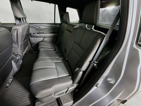 Certified 2022 Honda Passport TrailSport image 30
