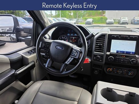 Used 2020 Ford F250 XL w/ STX Appearance Package AWD/4WD image 14