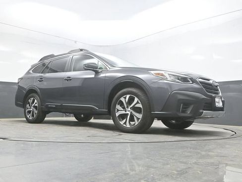 Used 2021 Subaru Outback Limited XT AWD/4WD image 39