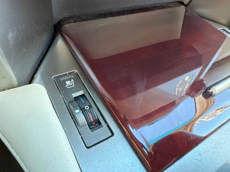 Used 2013 Lexus GX 460 Premium AWD/4WD image 40