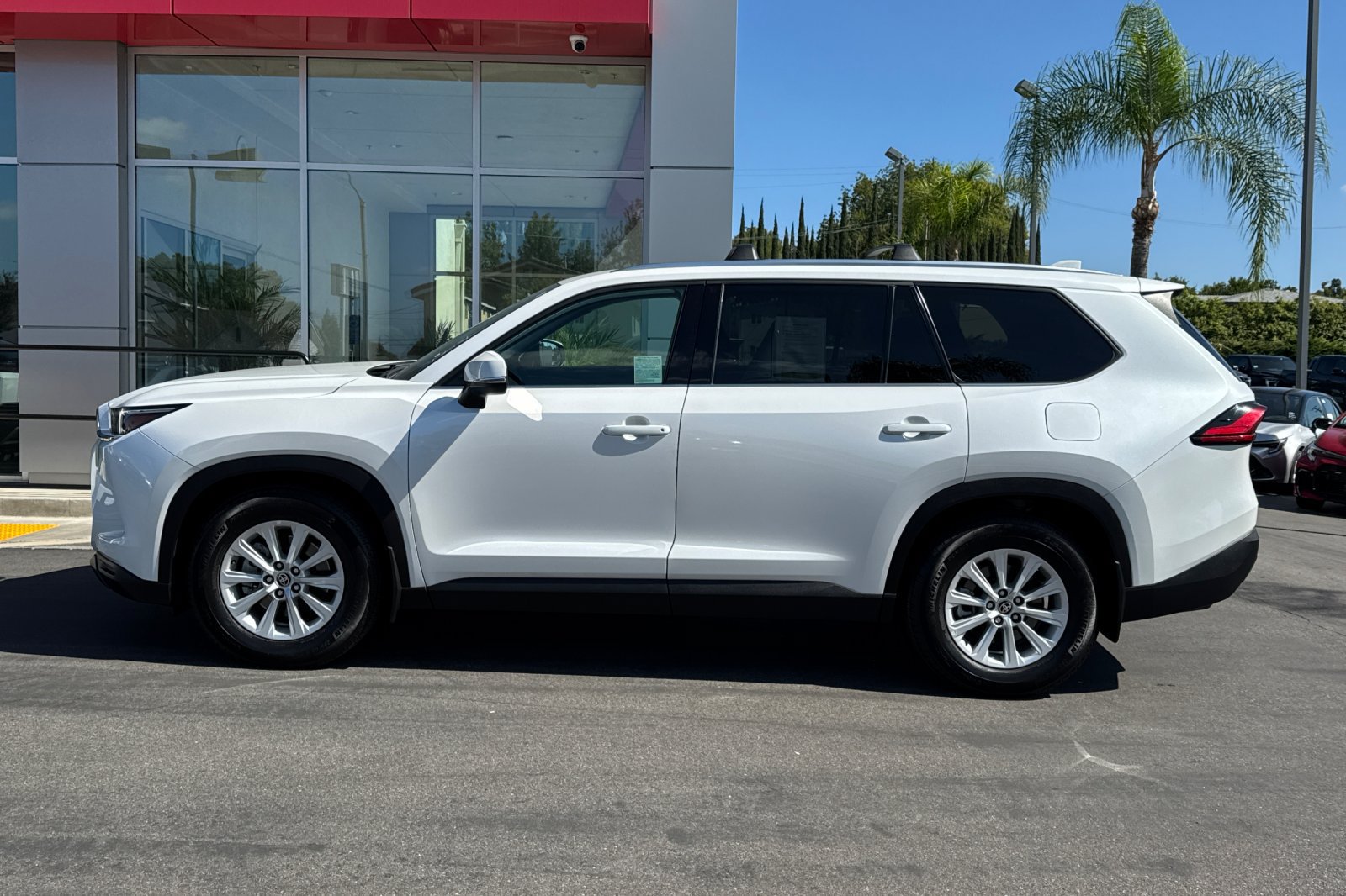 Used 2024 Toyota Grand Highlander FWD image 8